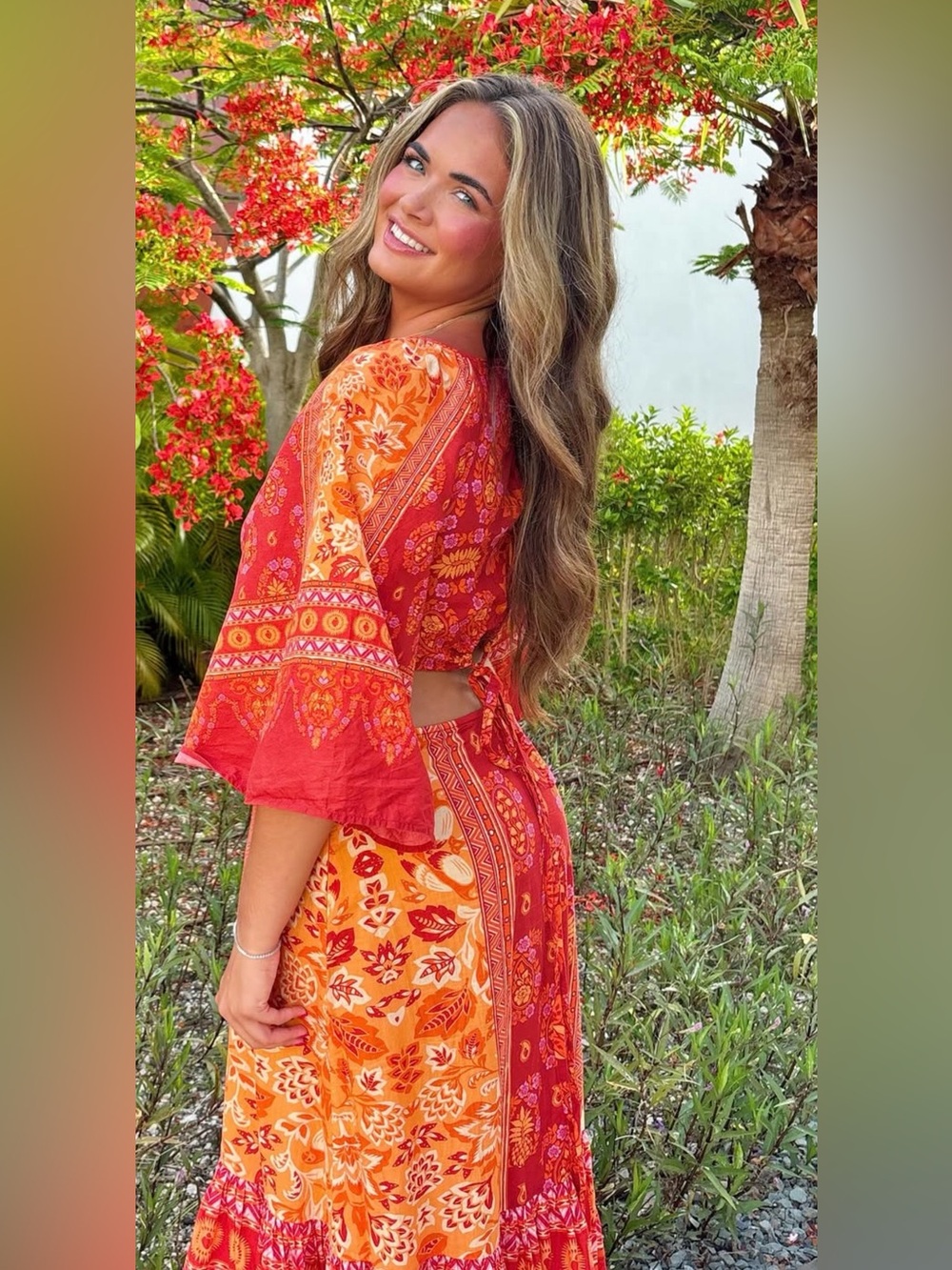 FARM Rio beautiful bell sleeve cutout dress. Colorful fruit floral print Maxi - Picture 2 of 16